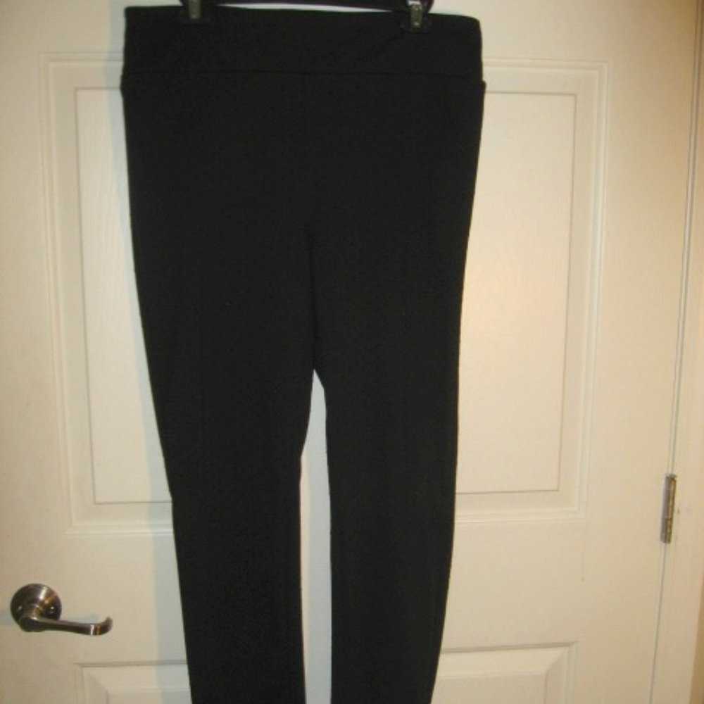 JL Black dot pull on skinny pants